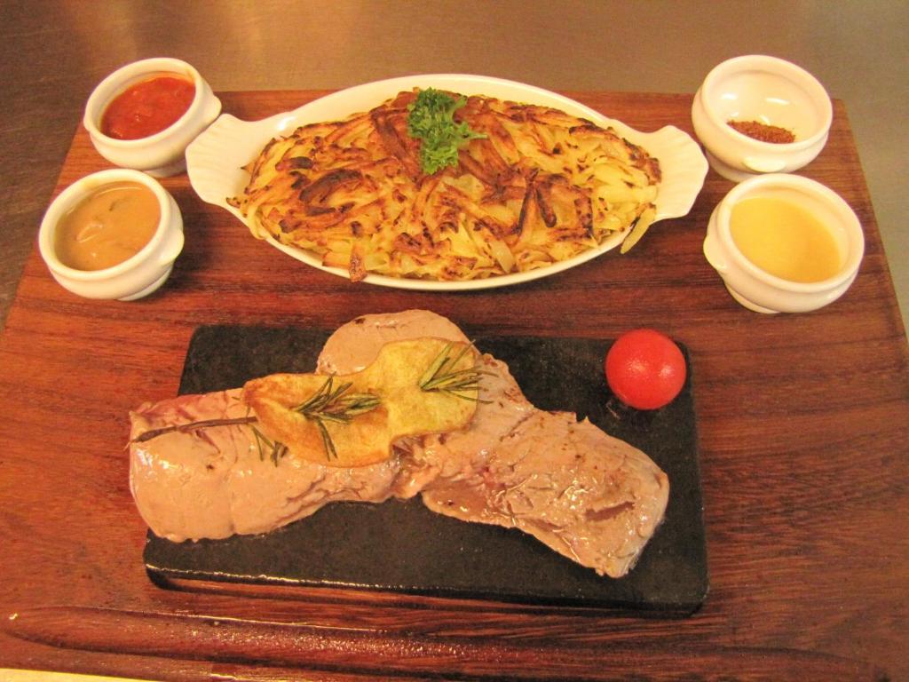 Hotel-Restaurant Le Relais Panoramique 레 크로세트 외부 사진